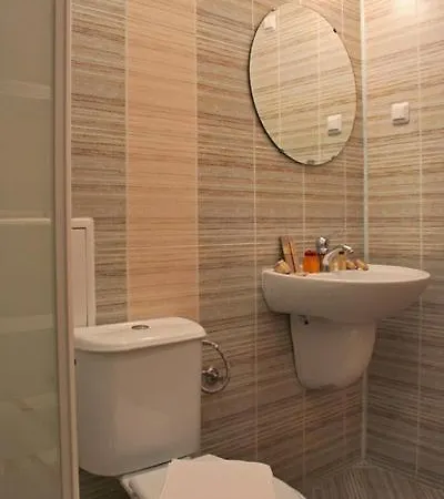Sunrise Club Apart 3*