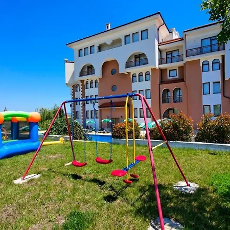 Sunrise Club Apart 3* Rawda