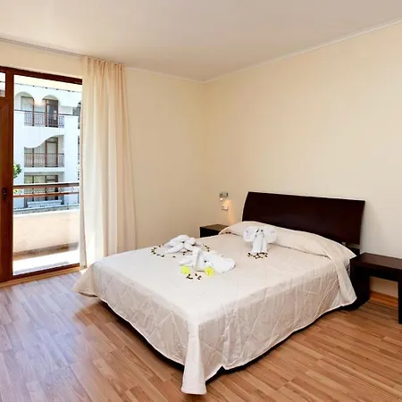 Aparthotel Sunrise Club Apart 3*